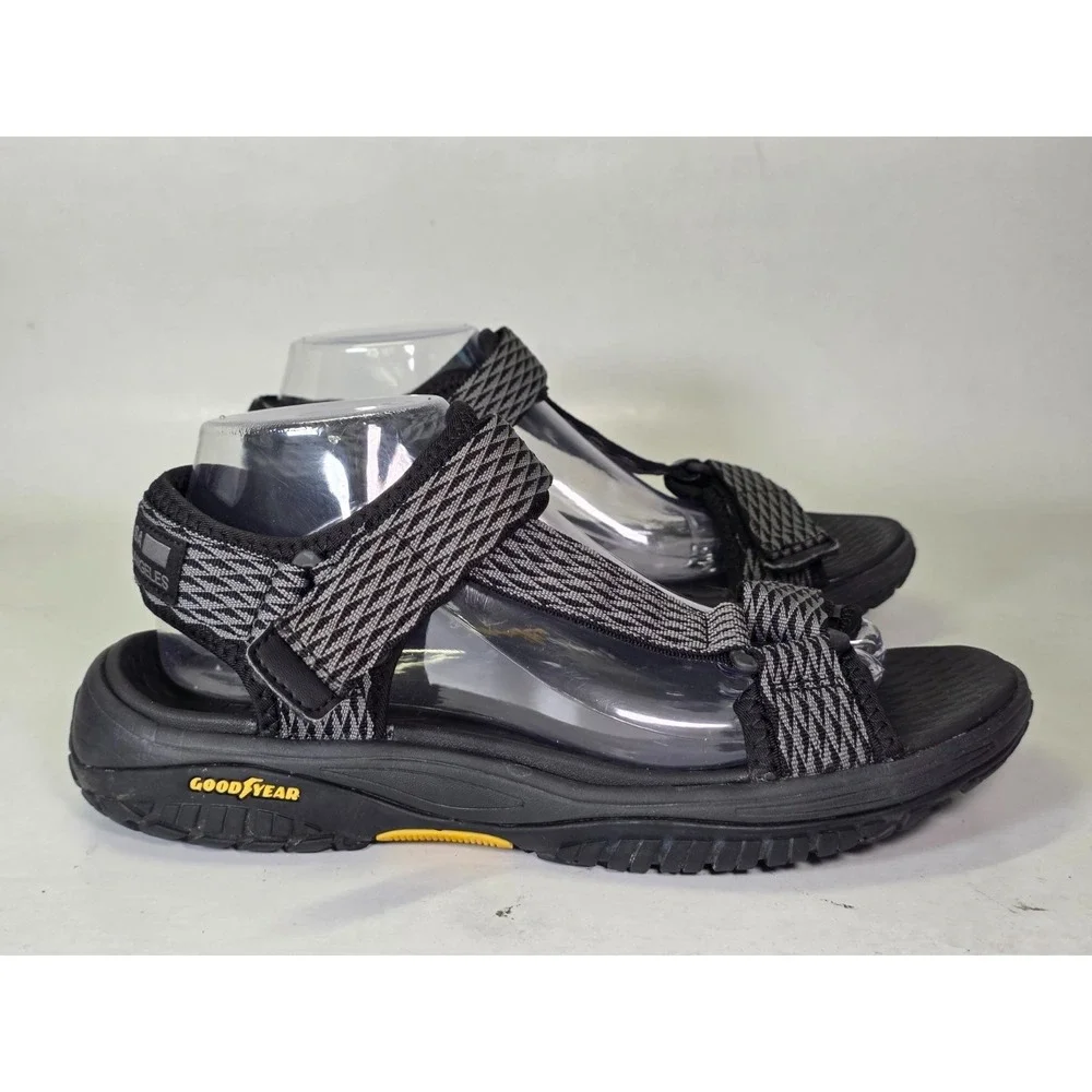 Skechers Lomell Rip Tide Sandals Men's 8 Black Gray Goodyear Relaxed Fit‎ Shoes